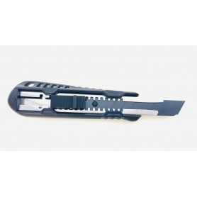 Cutter sk mass - 18 mm - black blade
