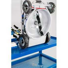 Grin HM53IS InStart: The 3000m2 Mulching Lawnmower that Starts with a Click